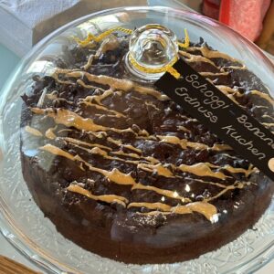 Schoggi-Bananen-Erdnusskuchen
