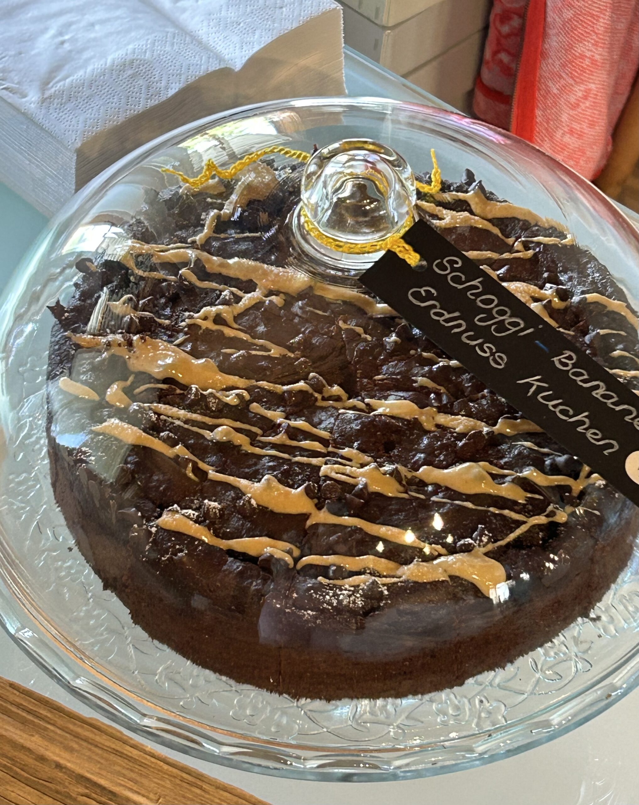 Schoggi-Bananen-Erdnusskuchen